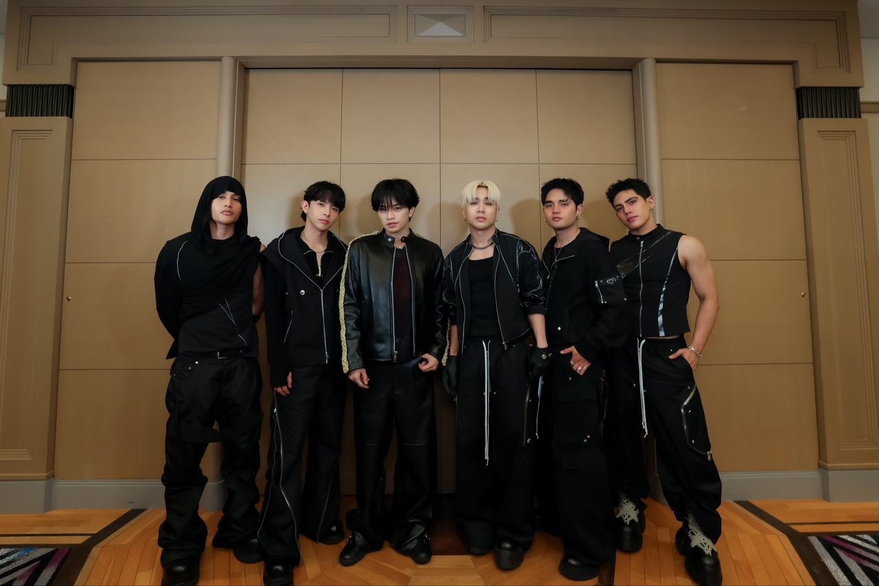SB19メンバーの集合写真